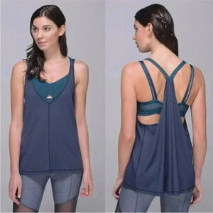 Lululemon Navy & Alberta Lake The Oneness Tank​​